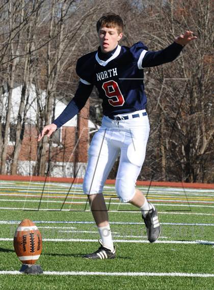 Thumbnail 2 in North vs South (Section 1 Exceptional Senior Bowl) photogallery.