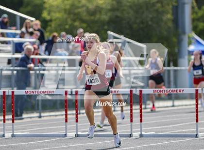 Thumbnail 3 in Bryan Bradley Viking Track Classic (300m Hurdles) photogallery.