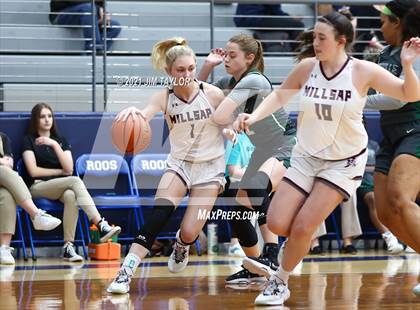 Thumbnail 3 in Millsap vs Birdville (Raising Cane's Chicken Lady Roos Christmas Classic) photogallery.