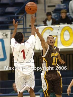 Thumbnail 1 in Parker vs. Horizon (SDS D4 Final) photogallery.