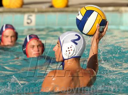 Thumbnail 2 in Justin-Siena vs Encinal photogallery.