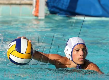 Thumbnail 2 in Justin-Siena vs Encinal photogallery.