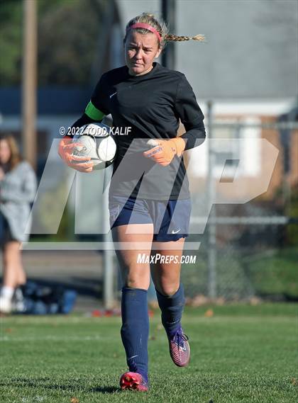 Thumbnail 2 in Hamden vs Newington (CT Class LL First Round) photogallery.