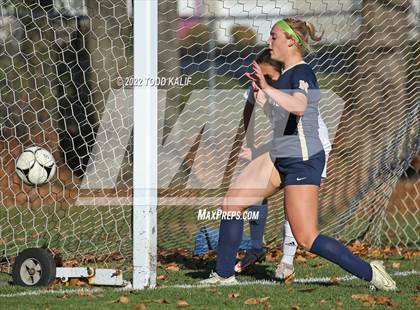 Thumbnail 1 in Hamden vs Newington (CT Class LL First Round) photogallery.