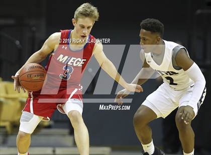 Thumbnail 3 in Cardinal Ritter College Prep vs. Bishop Miege photogallery.