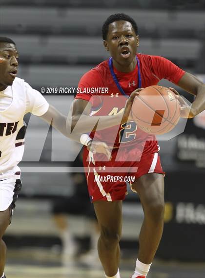 Thumbnail 3 in Cardinal Ritter College Prep vs. Bishop Miege photogallery.