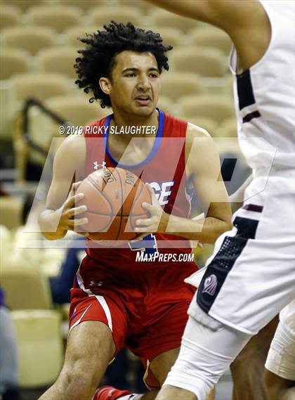 Thumbnail 3 in Cardinal Ritter College Prep vs. Bishop Miege photogallery.