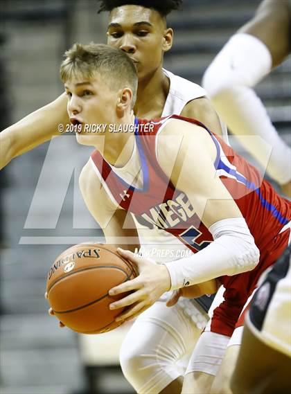 Thumbnail 1 in Cardinal Ritter College Prep vs. Bishop Miege photogallery.