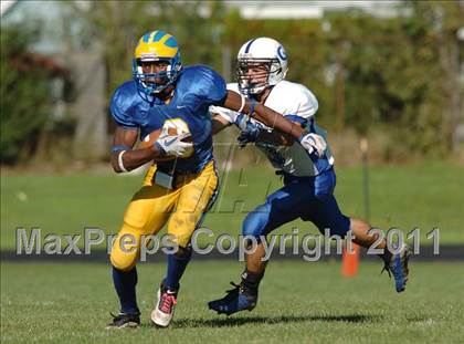 Thumbnail 3 in Gowanda @ Cleveland Hill photogallery.