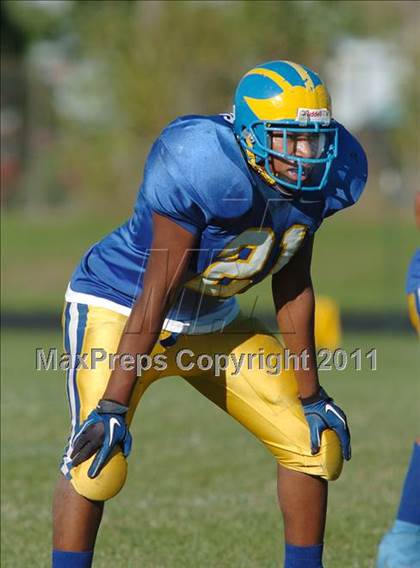 Thumbnail 1 in Gowanda @ Cleveland Hill photogallery.