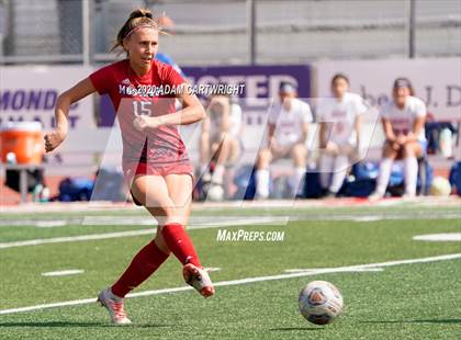 Thumbnail 2 in Crimson Cliffs vs. Ben Lomond photogallery.