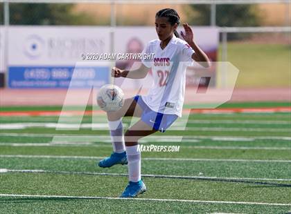 Thumbnail 1 in Crimson Cliffs vs. Ben Lomond photogallery.