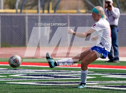 Thumbnail 1 in Crimson Cliffs vs. Ben Lomond photogallery.