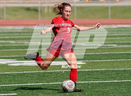 Thumbnail 1 in Crimson Cliffs vs. Ben Lomond photogallery.