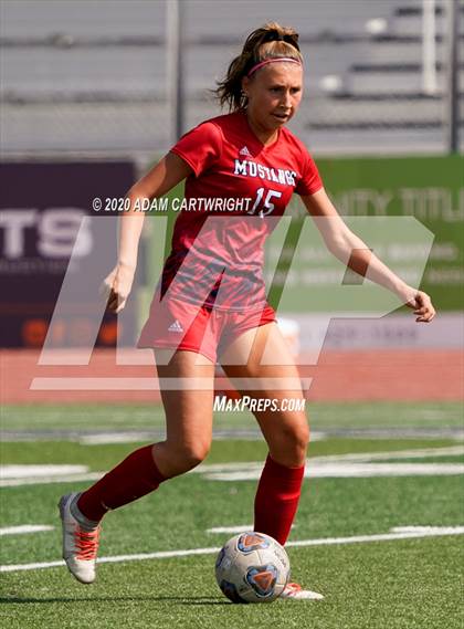Thumbnail 1 in Crimson Cliffs vs. Ben Lomond photogallery.