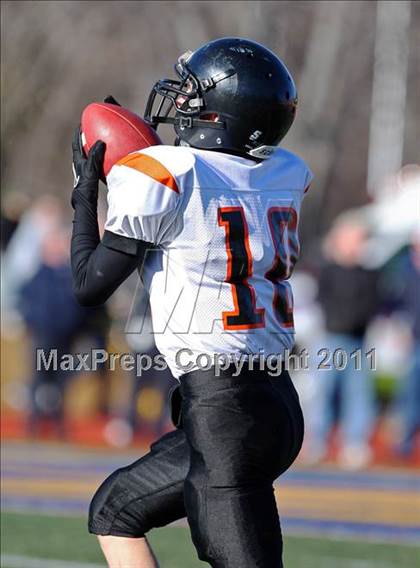Thumbnail 2 in Auburn vs David Prouty (MIAA Division II Central Final) photogallery.
