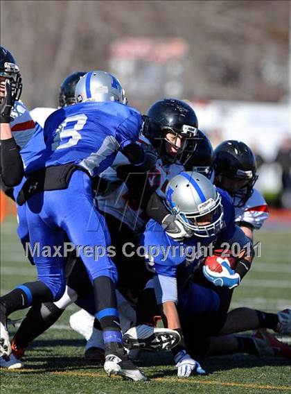 Thumbnail 2 in Auburn vs David Prouty (MIAA Division II Central Final) photogallery.