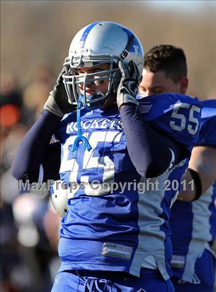 Thumbnail 2 in Auburn vs David Prouty (MIAA Division II Central Final) photogallery.