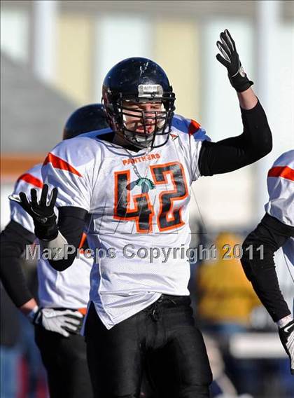 Thumbnail 2 in Auburn vs David Prouty (MIAA Division II Central Final) photogallery.