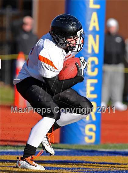 Thumbnail 3 in Auburn vs David Prouty (MIAA Division II Central Final) photogallery.