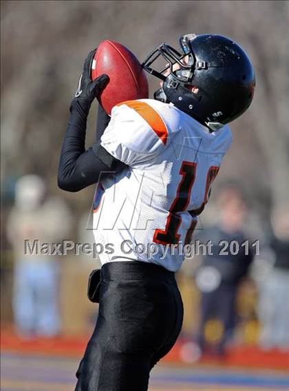 Thumbnail 1 in Auburn vs David Prouty (MIAA Division II Central Final) photogallery.
