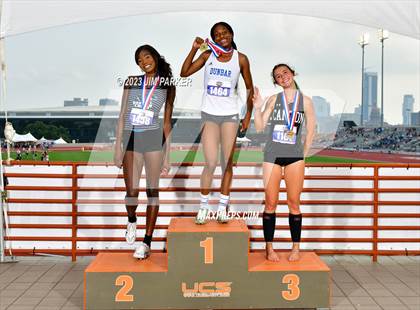 Thumbnail 1 in UIL 4A State Championship (Awards) photogallery.