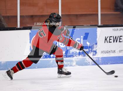 Thumbnail 1 in Marquette @ Houghton photogallery.