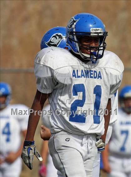 Thumbnail 1 in JV: Alameda @ D'Evelyn photogallery.