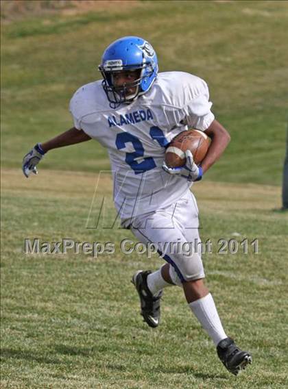 Thumbnail 1 in JV: Alameda @ D'Evelyn photogallery.