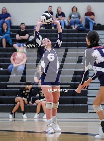 Thumbnail 3 in Green Hill vs Cookeville (TSSAA Division I-AAA District Playoff) photogallery.