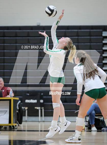 Thumbnail 2 in Green Hill vs Cookeville (TSSAA Division I-AAA District Playoff) photogallery.