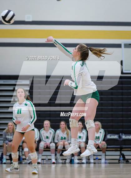 Thumbnail 2 in Green Hill vs Cookeville (TSSAA Division I-AAA District Playoff) photogallery.