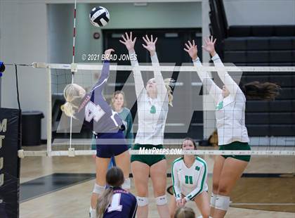 Thumbnail 3 in Green Hill vs Cookeville (TSSAA Division I-AAA District Playoff) photogallery.
