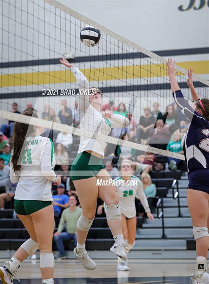 Thumbnail 3 in Green Hill vs Cookeville (TSSAA Division I-AAA District Playoff) photogallery.