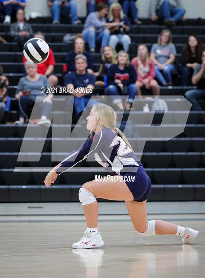 Thumbnail 1 in Green Hill vs Cookeville (TSSAA Division I-AAA District Playoff) photogallery.