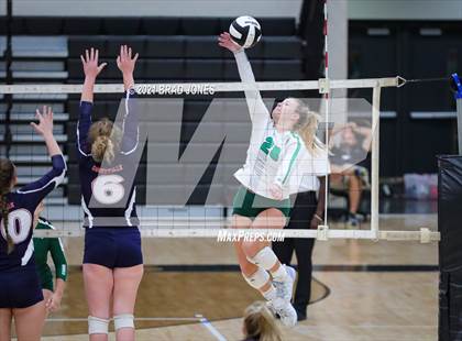 Thumbnail 3 in Green Hill vs Cookeville (TSSAA Division I-AAA District Playoff) photogallery.