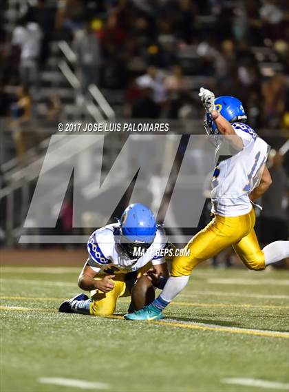 Thumbnail 2 in Serrano @ Silverado photogallery.