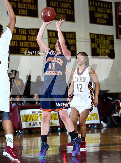 Thumbnail 2 in Horace Greeley vs Mt. Vernon photogallery.