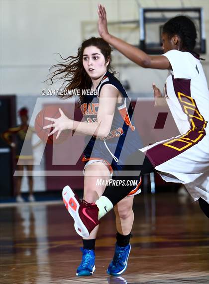 Thumbnail 3 in Horace Greeley vs Mt. Vernon photogallery.