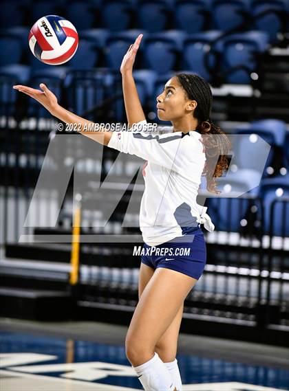 Thumbnail 3 in Lamar @ Heights photogallery.