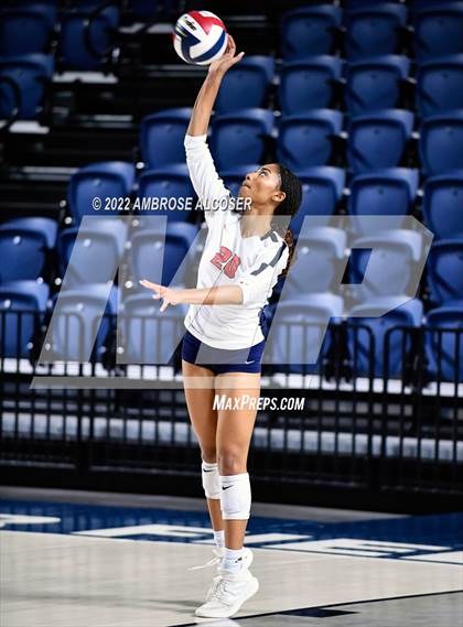 Thumbnail 2 in Lamar @ Heights photogallery.