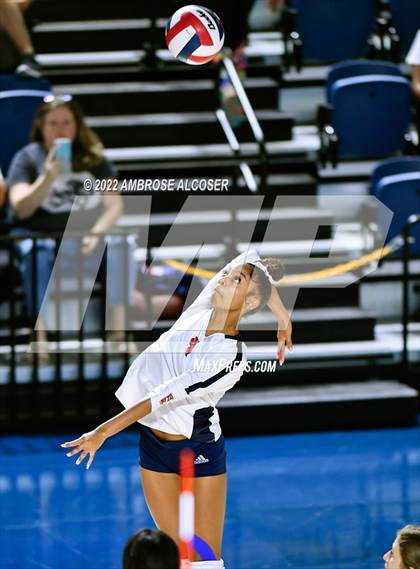 Thumbnail 3 in Lamar @ Heights photogallery.