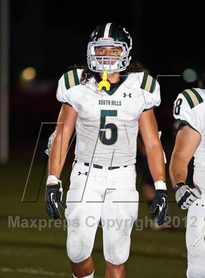 Thumbnail 3 in Glendora vs. South Hills photogallery.