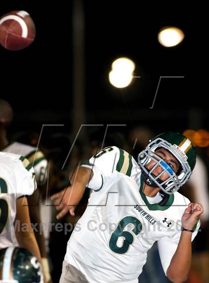 Thumbnail 1 in Glendora vs. South Hills photogallery.