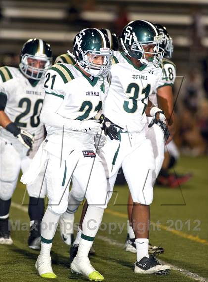 Thumbnail 3 in Glendora vs. South Hills photogallery.