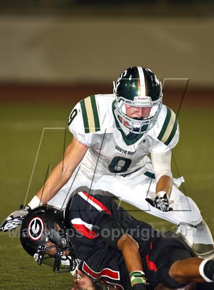 Thumbnail 3 in Glendora vs. South Hills photogallery.