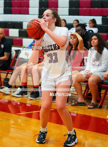 Thumbnail 3 in Hamilton vs. Williams Field (Lady Blackhawks Invitational) photogallery.