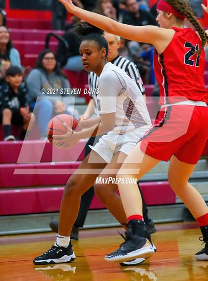 Thumbnail 1 in Hamilton vs. Williams Field (Lady Blackhawks Invitational) photogallery.
