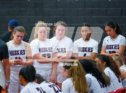 Thumbnail 3 in Hamilton vs. Williams Field (Lady Blackhawks Invitational) photogallery.
