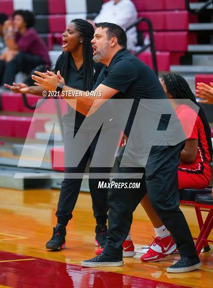 Thumbnail 2 in Hamilton vs. Williams Field (Lady Blackhawks Invitational) photogallery.